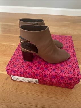 Tory Burch Leather Cut Out Booties, Size 7